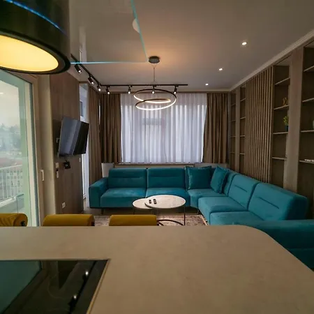 Apartment Royal Everything